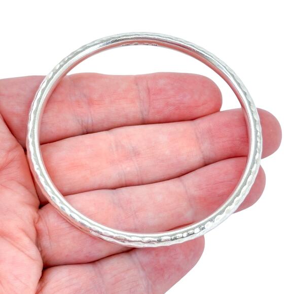 Vintage Sterling Silver Hammered Bangle Bracelet | 925 Silpada | 8" - Picture 1 of 8